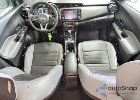 2023 Nissan Kicks Sr z USA, uszkodzony, nr VIN 3N1CP5DV3PL572126